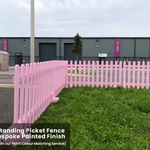 Free Standing Picket Fencing With Bespoke Paint Finish